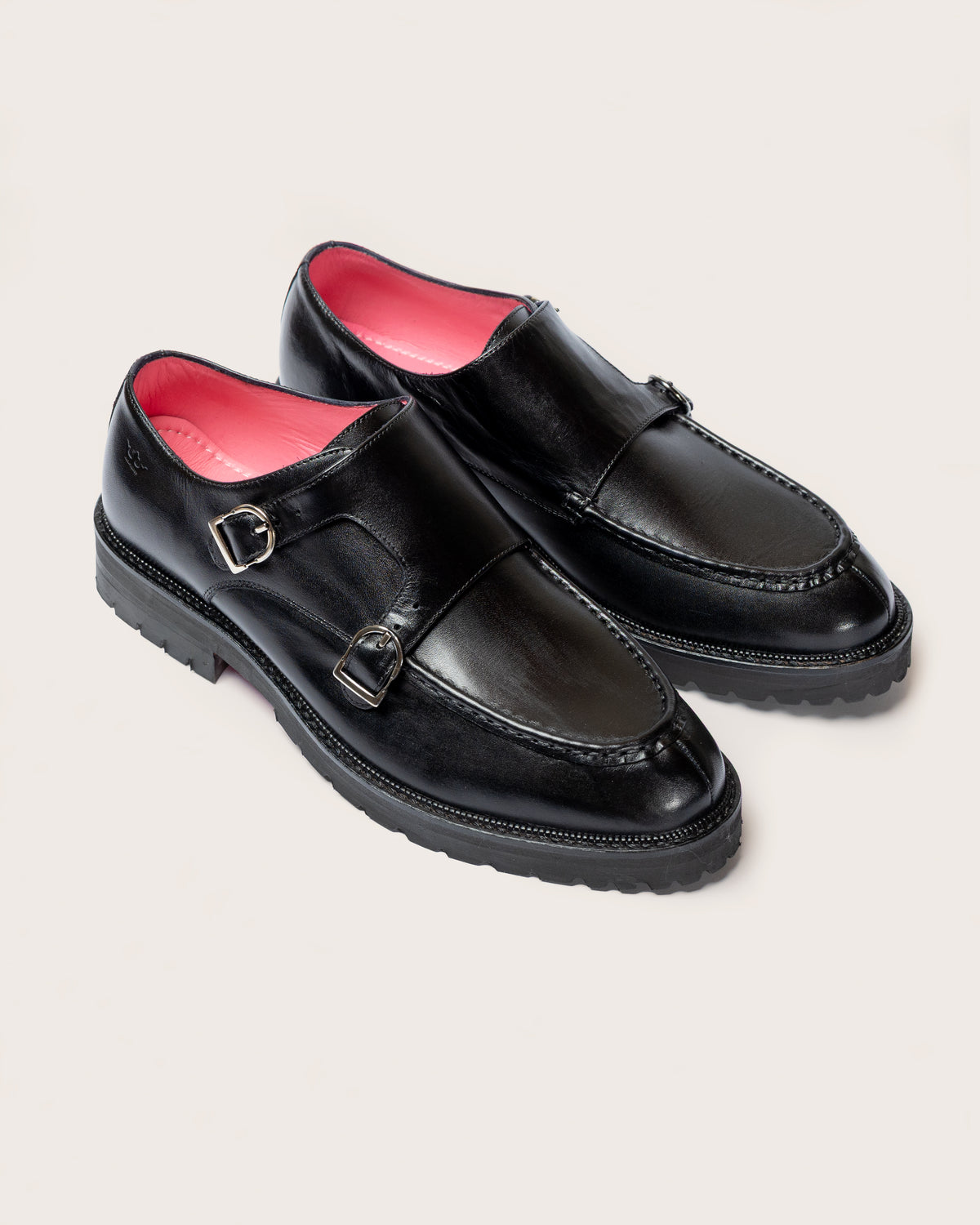 Monk Doppio Negro Suela Ultraliviana